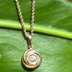 18K yellow gold platinum 0.19carat diamond pendant with 14k necklace not scrap